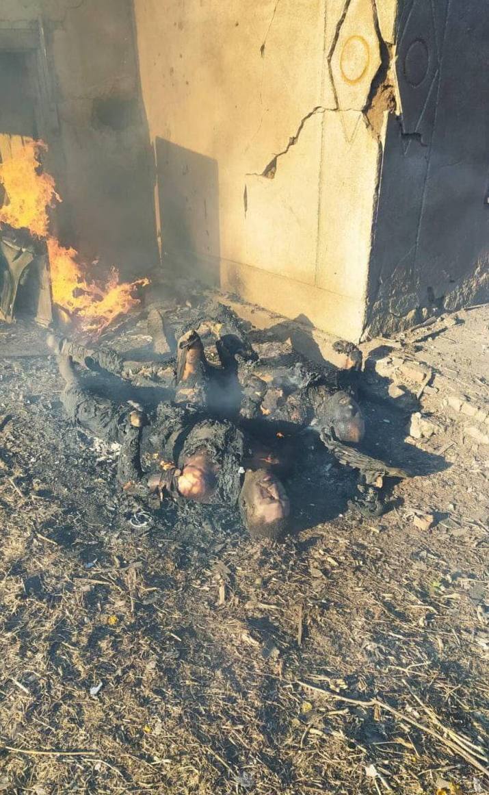 Burnt corpses of Russian soldiers