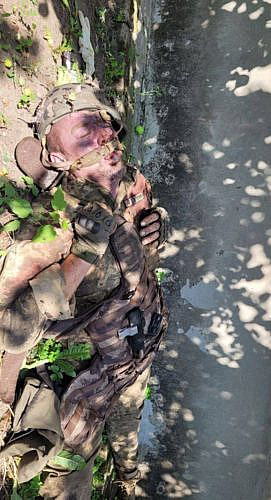 The corpse of a soldier of the Armed Forces of Ukraine